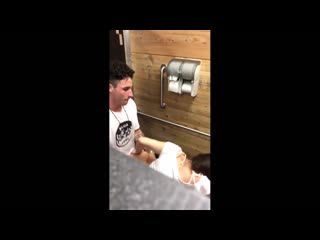 Ебет в туалете клубе минет раком в попу 18 anal club restroom эшли андерсон алина лопез лена паул хейли рид алекс блейк студе