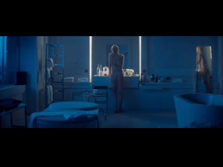 Шарлиз терон софия бутелла взрывная блондинка charlize theron sofia boutella atomic blonde 2017
